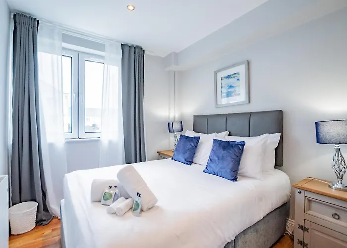 Dockview Port 2 ゴールウェイ