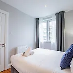 Dockview Port 2 Apartment *